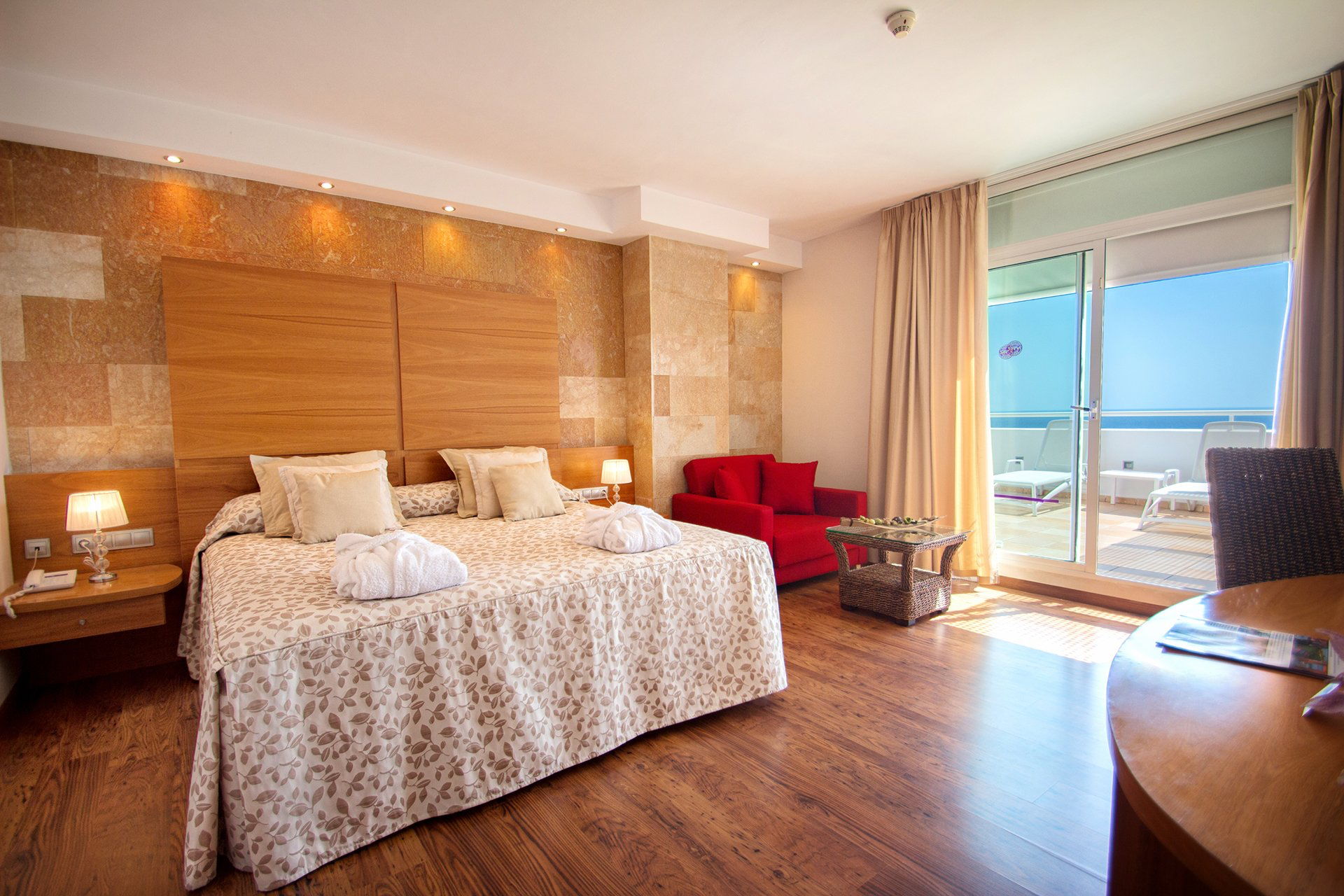 Junior suite Hotel Marina Playa, Mojacar (Almería)